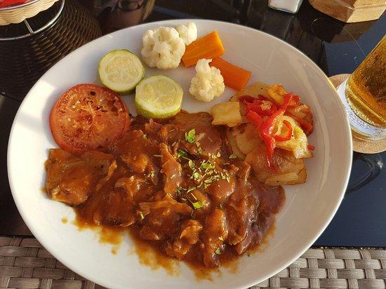 Restaurante Aqui Vista Amadores