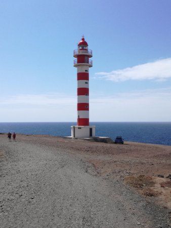 el faro de Punta Sardina